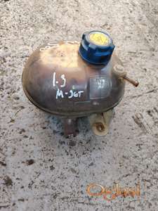 Fiat 500 posuda za rashladnu tečnost 1.3 m jet