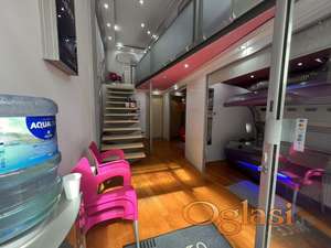 Lokal na prometnoj lokaciji