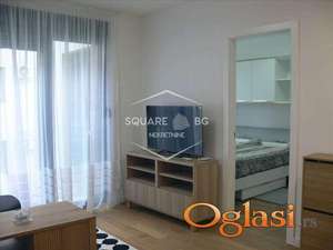 Autokomanda, 2,0 namešten, parking ID#5435