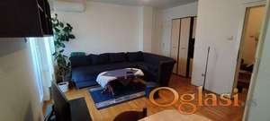 Odlican stan i najtrazenijem delu Novog Sada