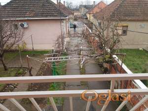 Izdajem kuću za stanovanje