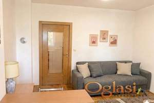 NAMEŠTENA GARSONJERA U KRALJEVIĆA MARKA