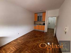 Garsonjera na Grbavici - Alekse Šantića !