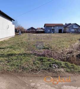 Fenomenalan građevinski plac u Rumenci!