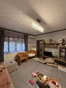 Becej, Novo selo, odlicna spratna kuca sa lokalom