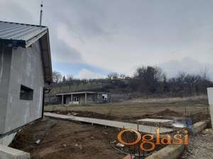 Hitno, prodajem kuću!