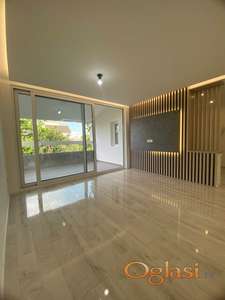 PRODAJEMO- Dvoiposoban, Novo naselje