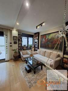 Luksuzan dvorišni stan na mirnoj lokaciji