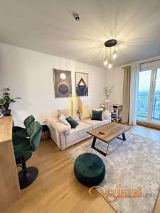 Luksuzan dvosoban Smart Home stan  – Bulevar Evrope, garaža