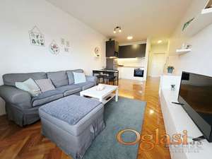 STAN - NOVI SAD - BULEVAR EVROPE - 48m2 - 149900 evra