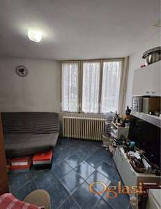 Garsonjera u centru grada ID#2983