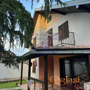 Kuća u centru Bačke Palanke!!!