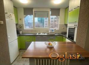  LEPO NAMEŠTEN DVOIPOSOBAN PET FRIENDY STAN - SAJAM