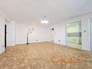 STAN - NOVI SAD - CARA DUŠANA - 64m2 - 182400 evra