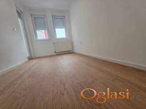 Odličan dvosoban stan na Podbari