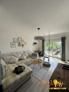 NOVI SAD - ROTKVARIJA - 76.00 m2