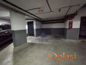 Garažno mesto 16m2 Socijalno