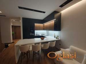 LUX STAN KOD SAJMA,PET& FRIENDLY