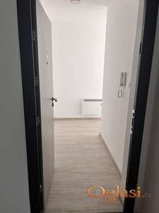 Na prodaju nov, odmah useljiv jednosoban stan
