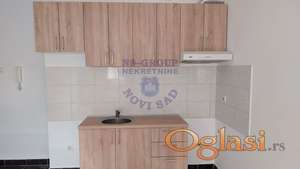 Izdaje se dvoiposoban stan površine 52m² u blizini Sajma