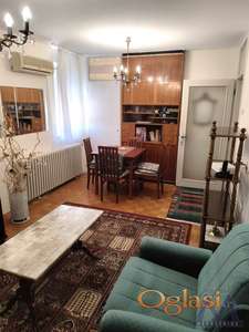 Stan,NOVI SAD,CENTAR,kv: 61, € 500, ID: 9101977