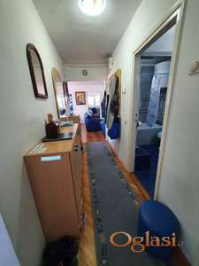 STAN - VRBAS - CENTAR - 64m2 - 79000 evra