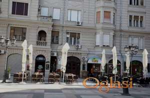 Komforan trosoban stan u centru grada