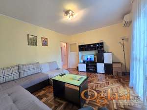 STAN - NOVI SAD - ZELEZNICKA STANICA - 54m2 - 140000 evra