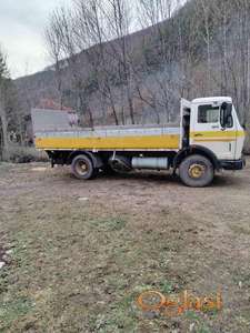 Prodajem Mercedes Benz