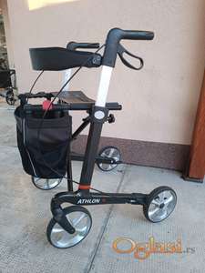 Karbonska kvalitetna hodalica šetalica sa naslonom i torbom