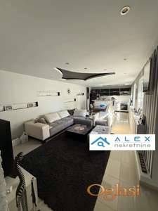 Odlična porodična kuća u blizini centra grada