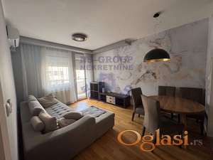 Izdaje se atraktivan, potpuno nov troiposoban PETFRIENDLY stan na Bulevaru Patrijarha Pavla.