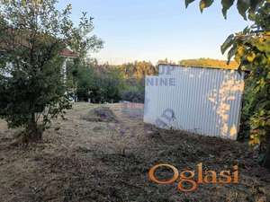Građevinski plac u Čereviću površine 1.501 m²!