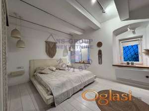 Garsonjera 32m2 Petrovaradin!