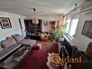 Prodaje se odličan 3.0 stan na Limanu 3