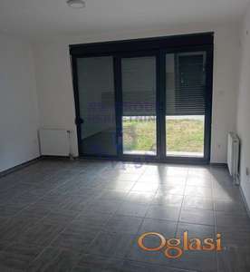 Garsonjera u mirnom delu grada