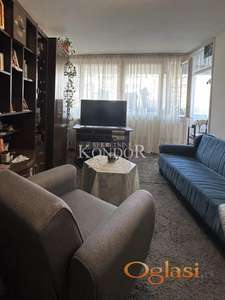 Blok 21,Bul.Z.Đinđića, 2.0 na drugom spratu ID#1199