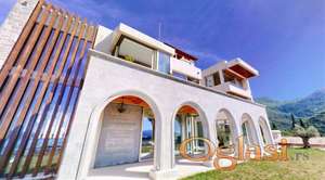 Najluksuznija Vila na Crnogorskom Primorju