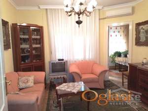 NOVI SAD - CENTAR - 53m2 - 350 evra