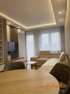 Nov trosoban LUX namešten stan-Telep