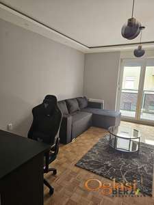  ODLIČNA PET-FRIENDLY GARSONJERA NA NOVOJ DETELINARI