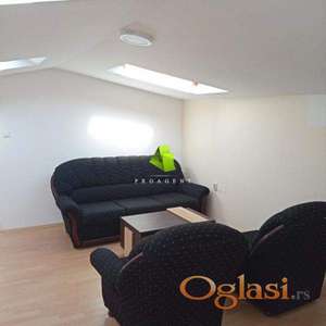 Odličan dvoiposoban stan u centru ID#7664