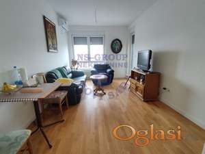 Odličan kompletno namešten dvosoban stan 42m2 - Novo Naselje, Šarengrad