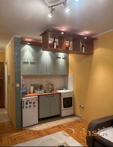 NAMESTENA GARSONJERA U RUMENACKOJ