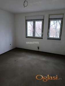 Odlična cena, brzo useljiv