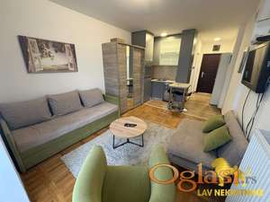 ODLIČNA PONUDA U FUTOŠKOJ ULICI, BEZ ULAGANJA