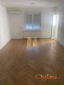 Kompletno renoviran, funkcionalan dvosoban stan, Sajam