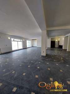 NOVI SAD - CENTAR - 200.00 m2