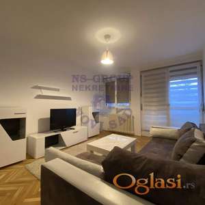 Izdaje se veoma lep, PETFRIENDLY, dvosoban stan u blizini želežničke stanice