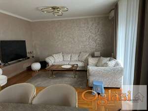 Izuzetna ponuda u samom srcu Stare Pazove, 84m2